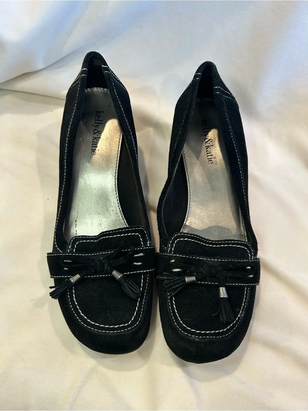 Kelly & Katie Black Suede Tassel Loafers with Contrast Stitching
